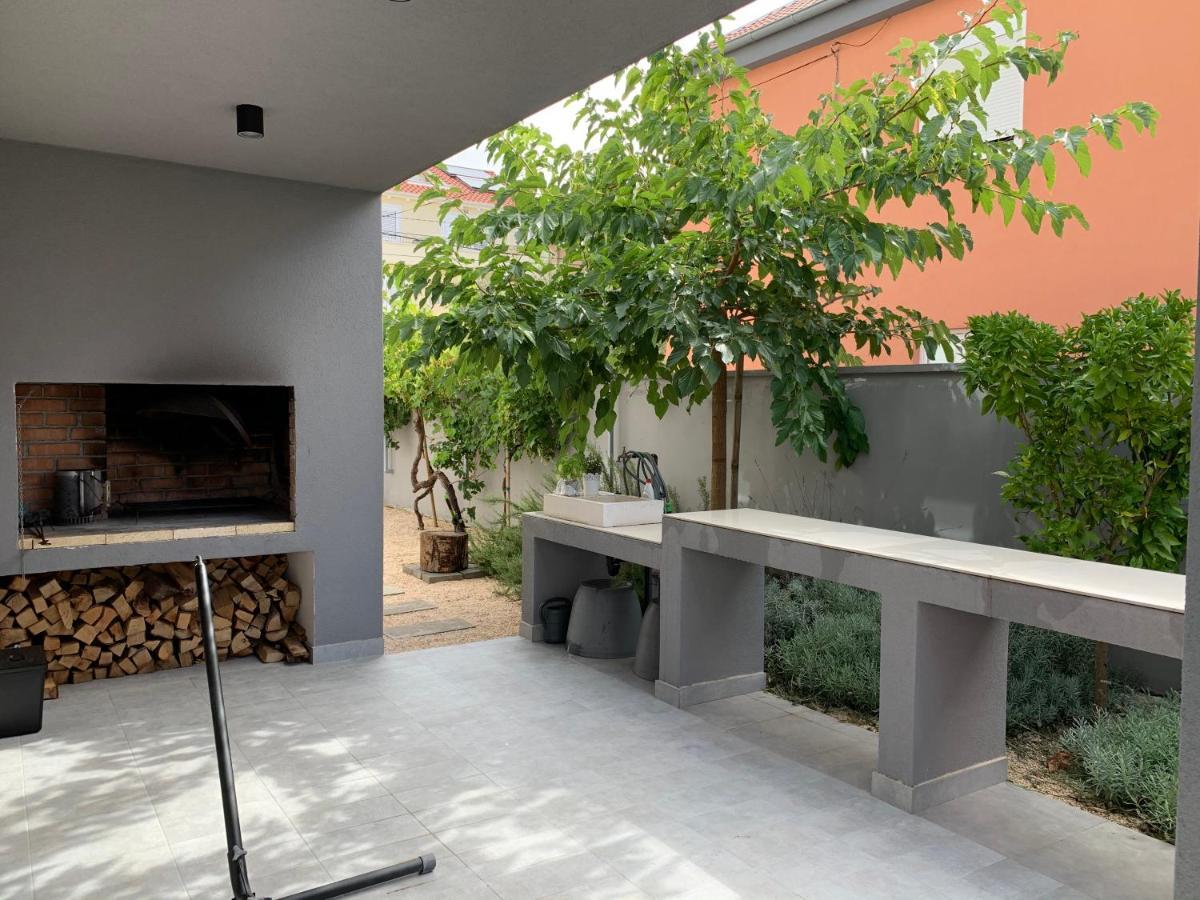 Villa Omnia Zadar Exterior photo