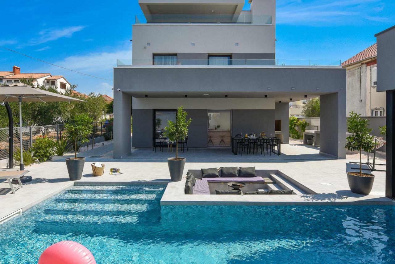 Villa Omnia Zadar Exterior photo